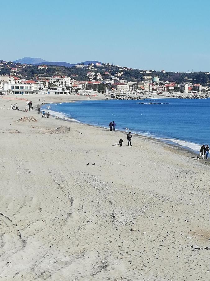 Miriamare Διαμέρισμα Albissola Marina Εξωτερικό φωτογραφία