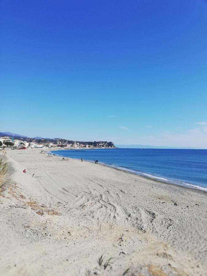 Miriamare Διαμέρισμα Albissola Marina Εξωτερικό φωτογραφία